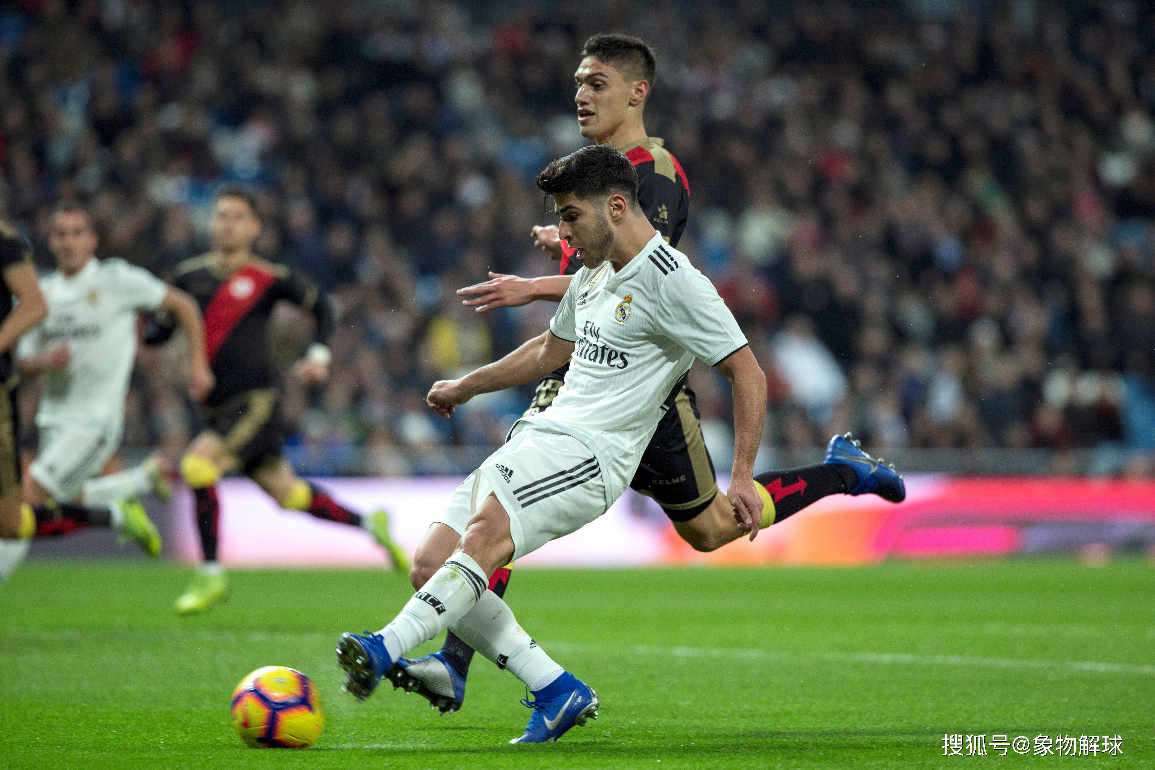 赛地聚焦：西甲关键时刻热度飙升，皇家马德里刷新队史纪录，底气十足，训练强度明显提升的简单介绍